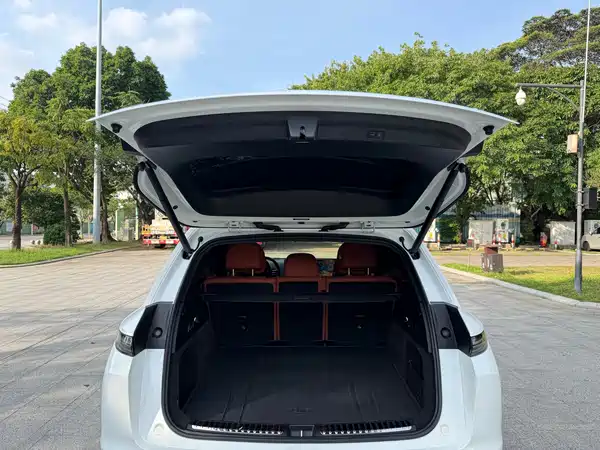 Li Auto L7 2023