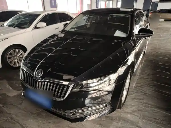 Skoda Superb 2019