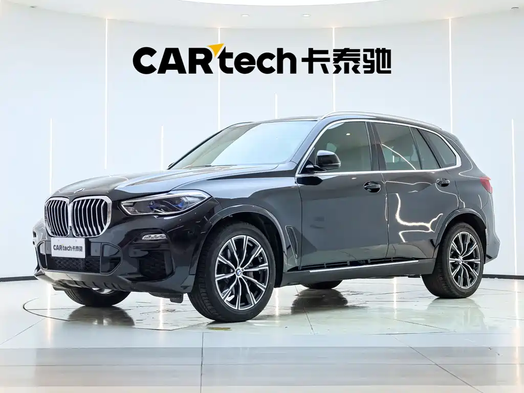 BMW X5 2020 — фото 1