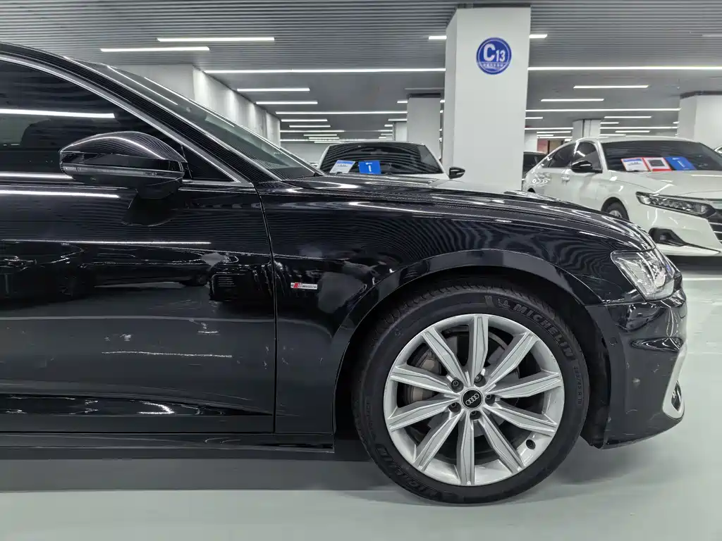 Audi A6L 2021 — фото 16