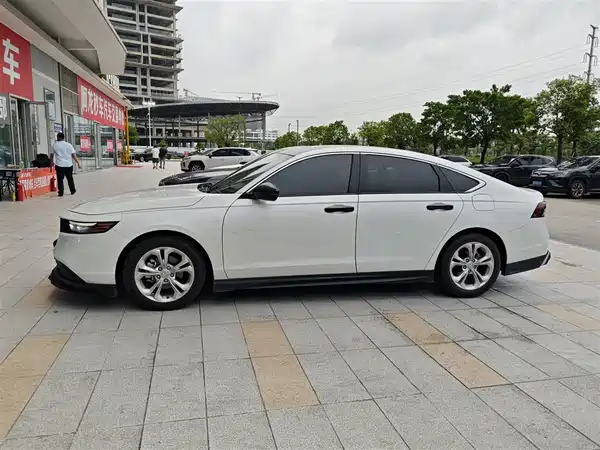Honda Accord 2024