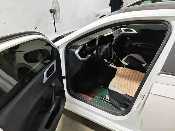 Volkswagen Polo 2022