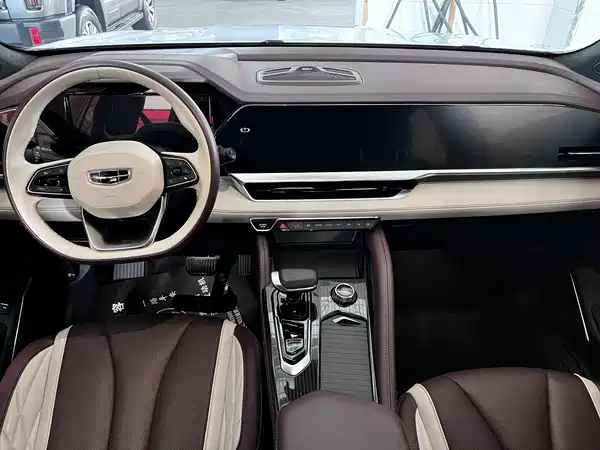 Geely Xingyue L 2021