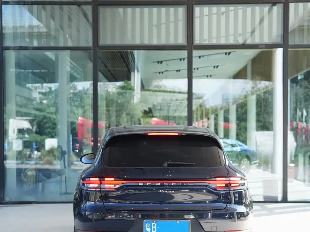Porsche Macan 2020 — фото 4