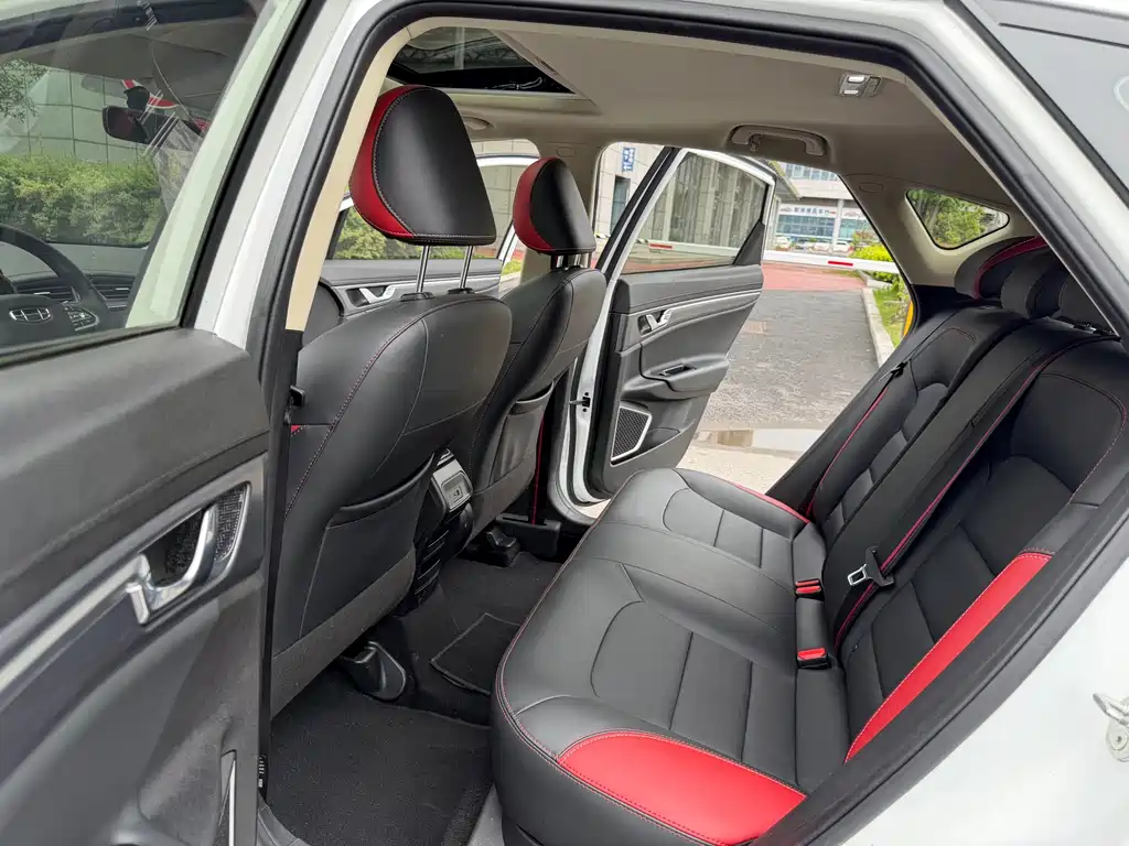 Geely Emgrand GS 2021 — фото 10