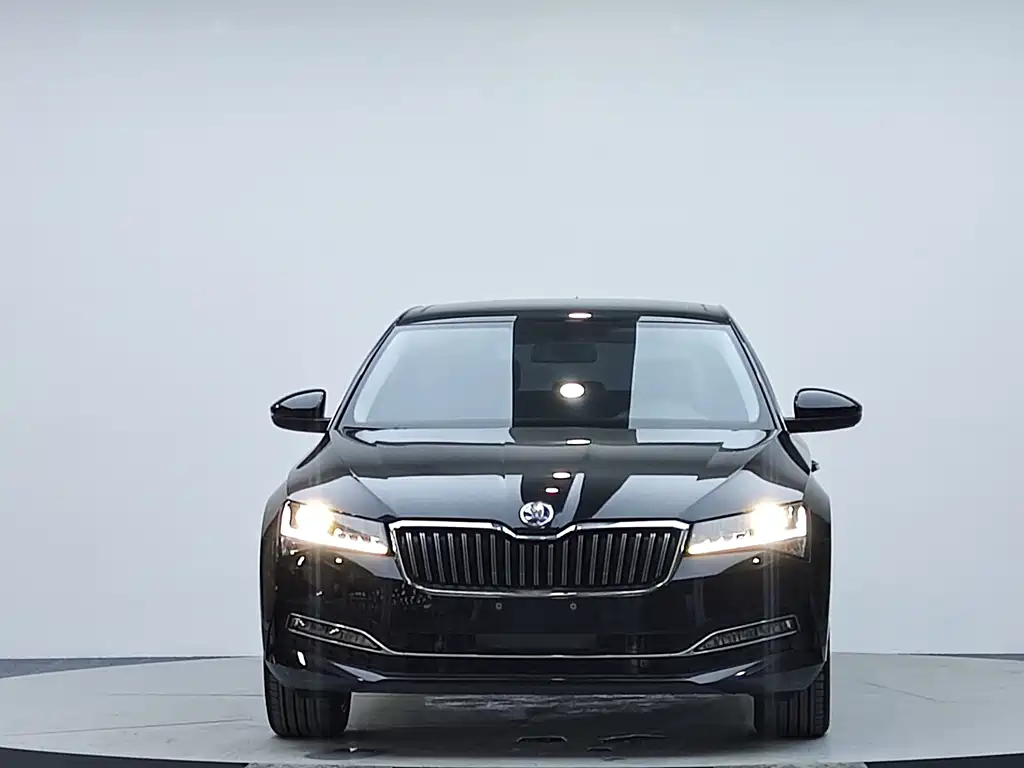 Skoda Superb 2024