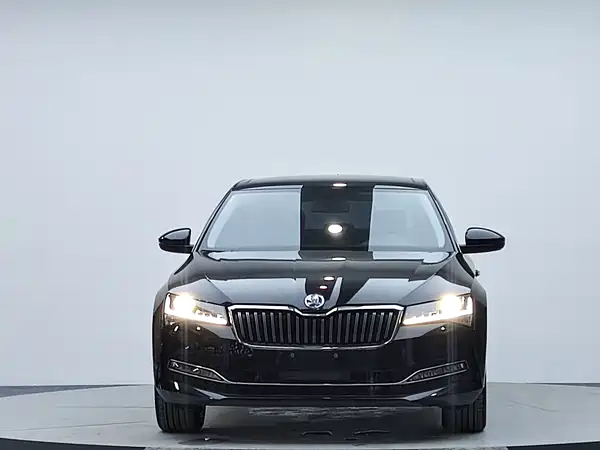 Skoda Superb 2024