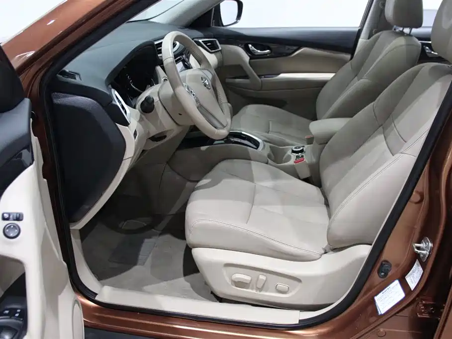 Nissan X-Trail 2015 — фото 10