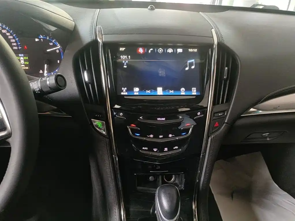 Cadillac ATS-L 2016 — фото 13