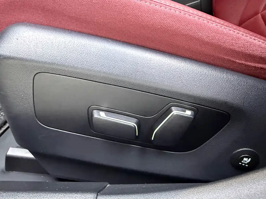 BMW 5 Series 2024 — фото 17