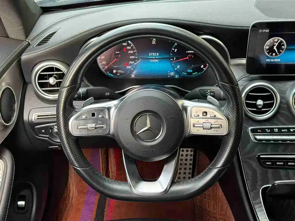 Mercedes-Benz C-Class 2019 — фото 6