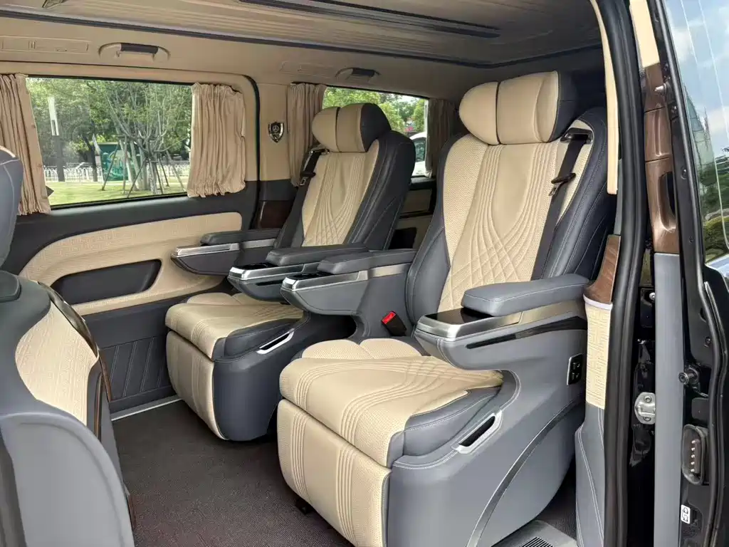 Mercedes-Benz Vito 2021 — фото 16