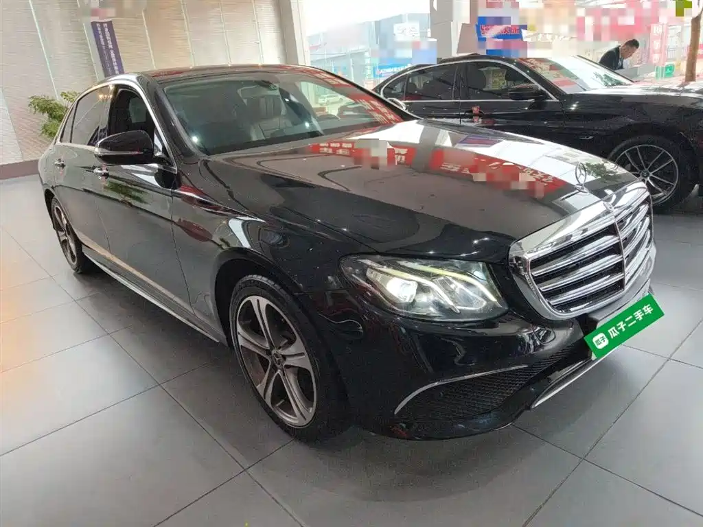 Mercedes-Benz E-Class 2018 — фото 22