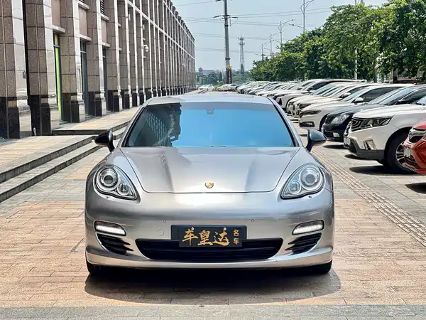 Porsche Panamera 2010