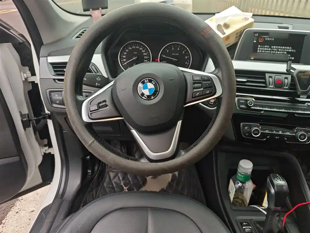 BMW X1 2017 — фото 3