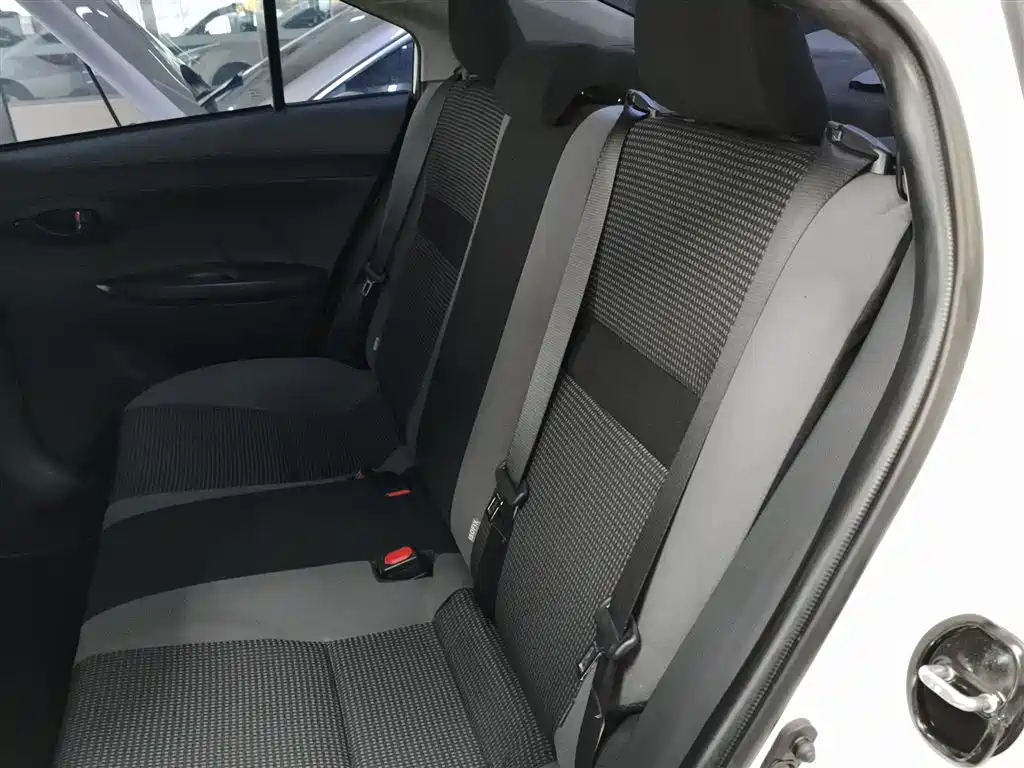 Toyota Vios 2023 — фото 17