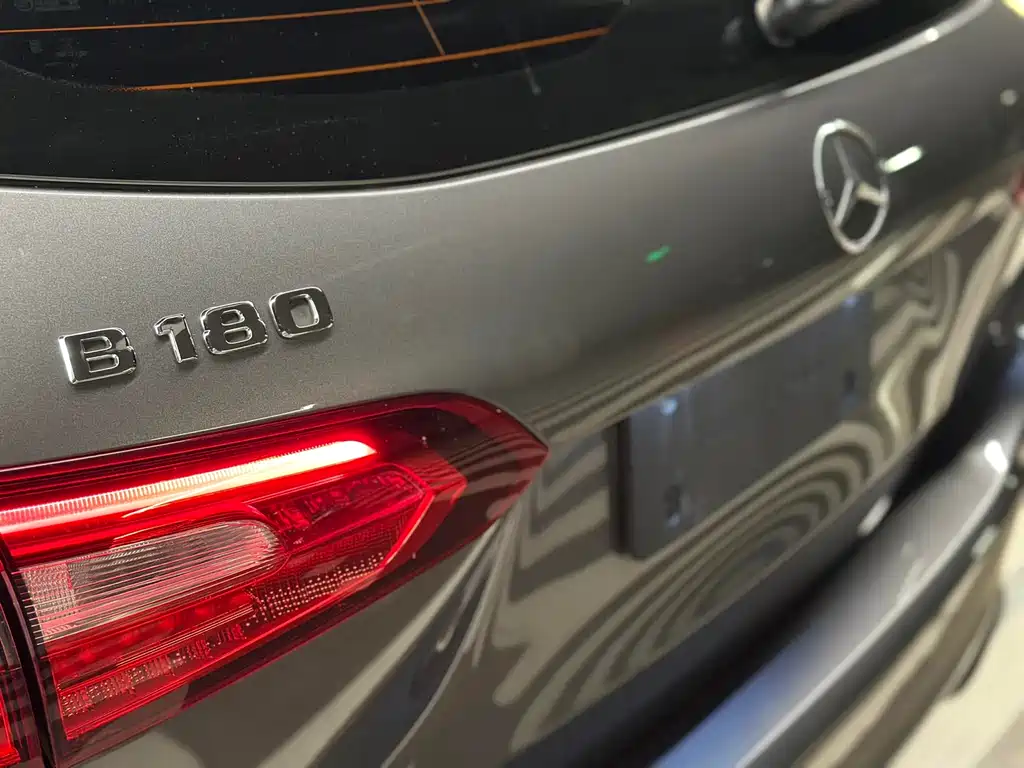 Mercedes-Benz B-Class 2020 — фото 28