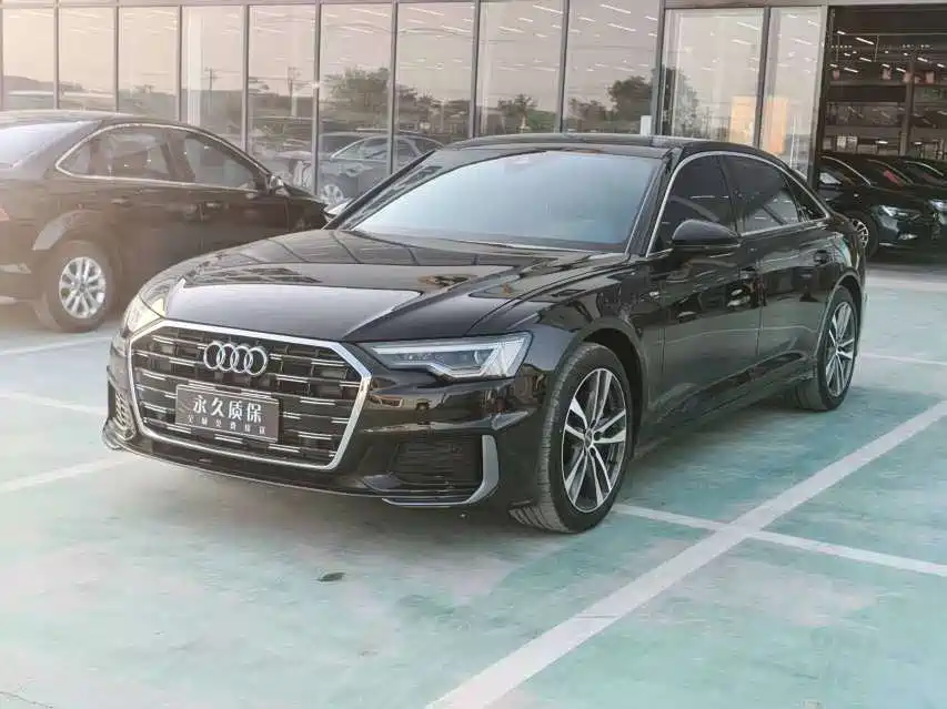 Audi A6L 2021 — фото 1