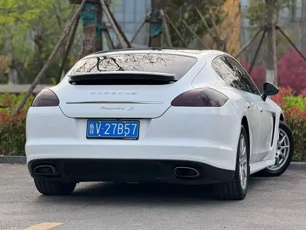 Porsche Panamera 2011