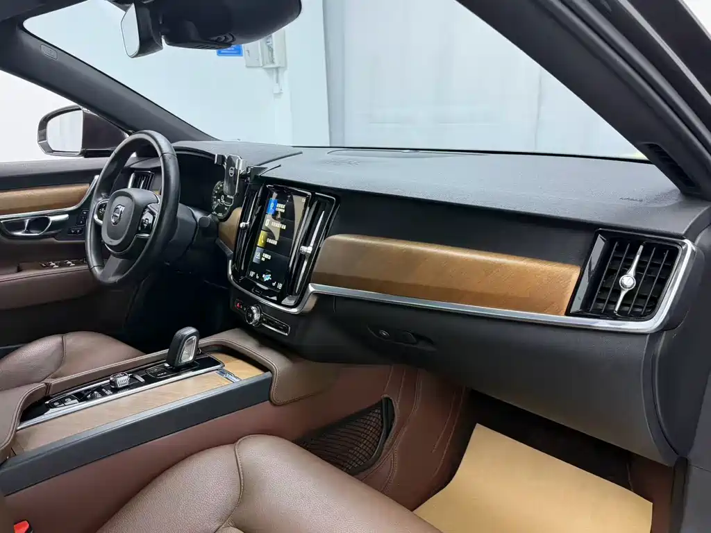 Volvo S90 2020 — фото 9