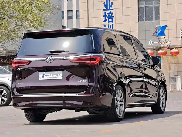 Buick GL8 2022