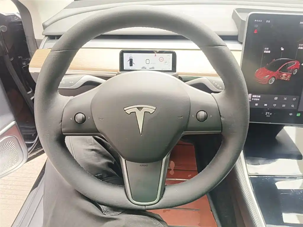 Tesla Model 3 2020 — фото 11