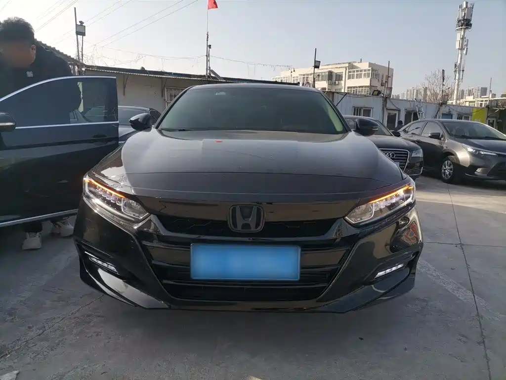 Honda Accord 2021 — фото 3