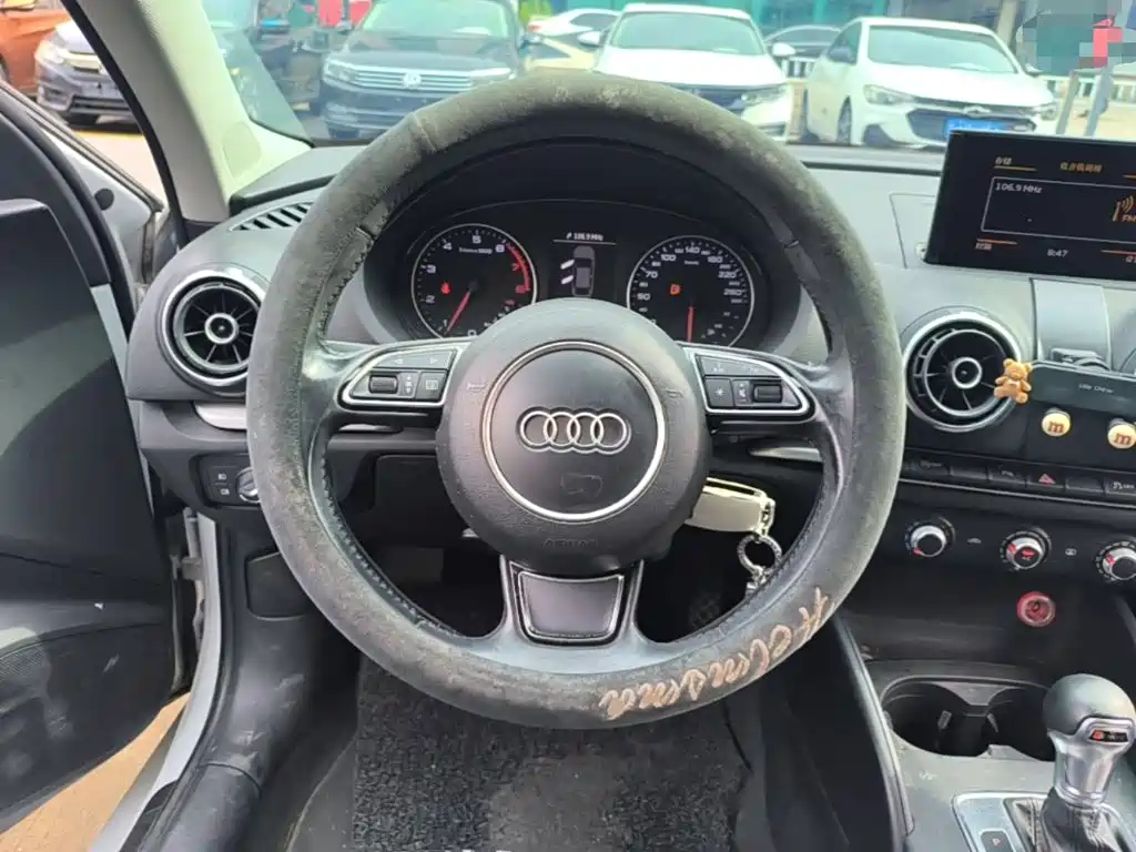 Audi A3 2015 — фото 11