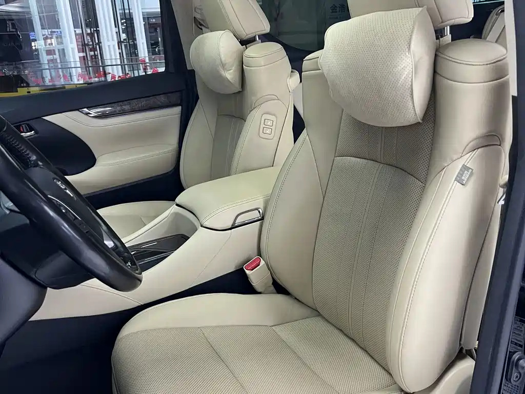 Toyota Vellfire 2020 — фото 10