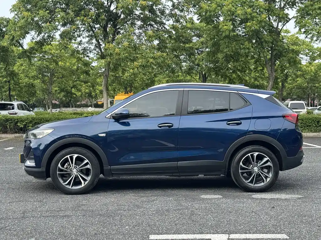 Buick Encore GX 2023 — фото 2