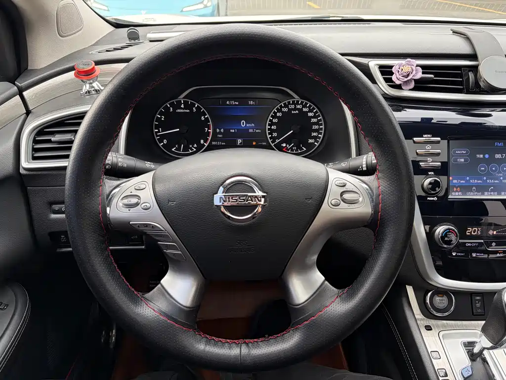 Nissan Murano 2018 — фото 10