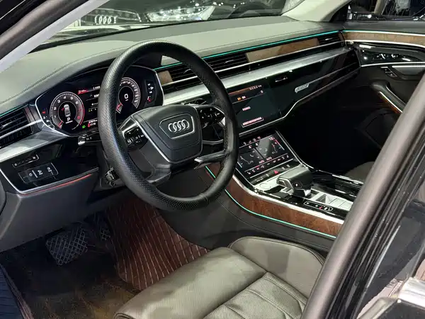 Audi A8 2019
