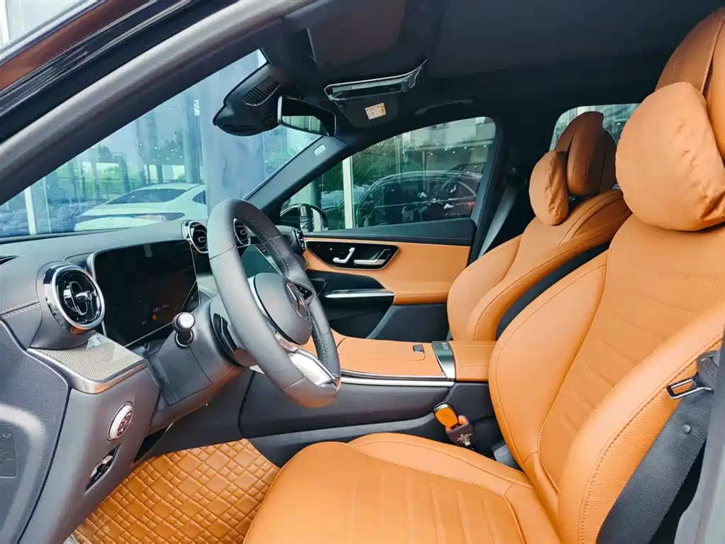 Mercedes-Benz GLC 2025 — фото 10