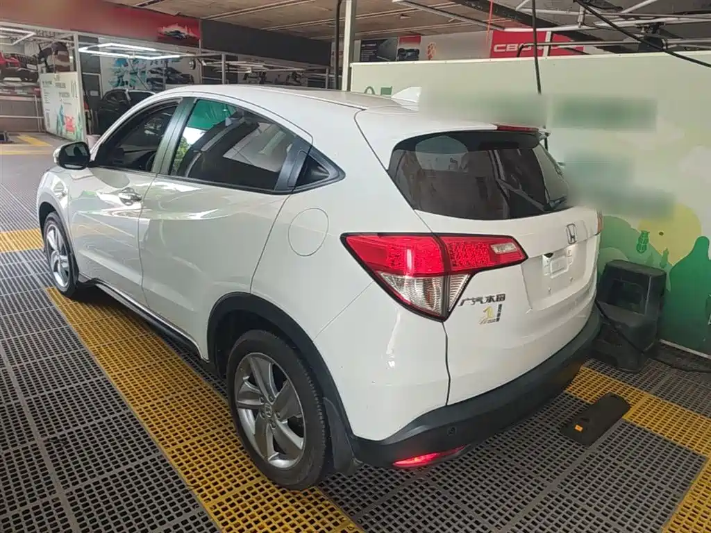 Honda Vezel 2022 — фото 5