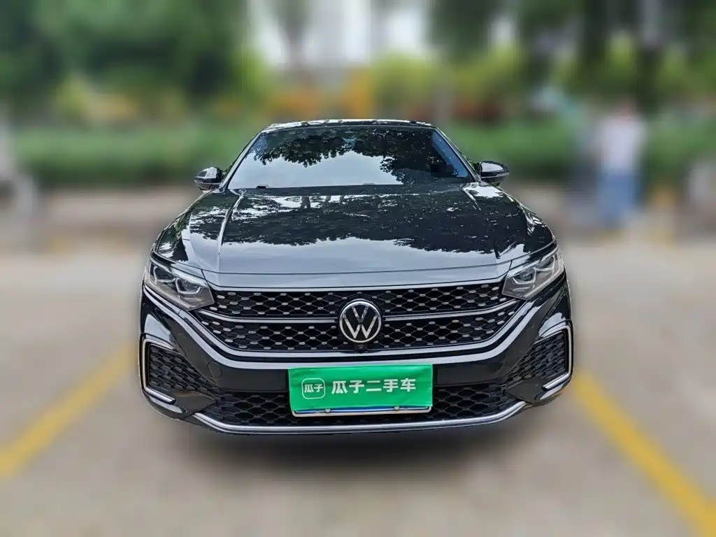 Volkswagen Passat 2024 — фото 23