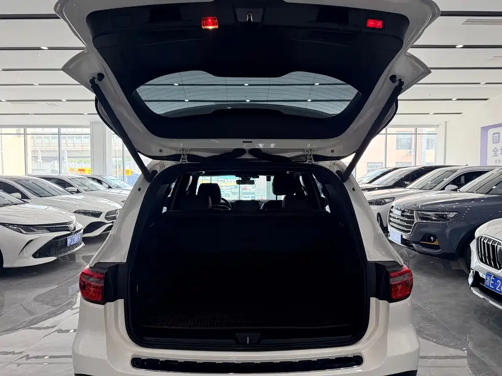 Mercedes-Benz GLB 2020 — фото 10
