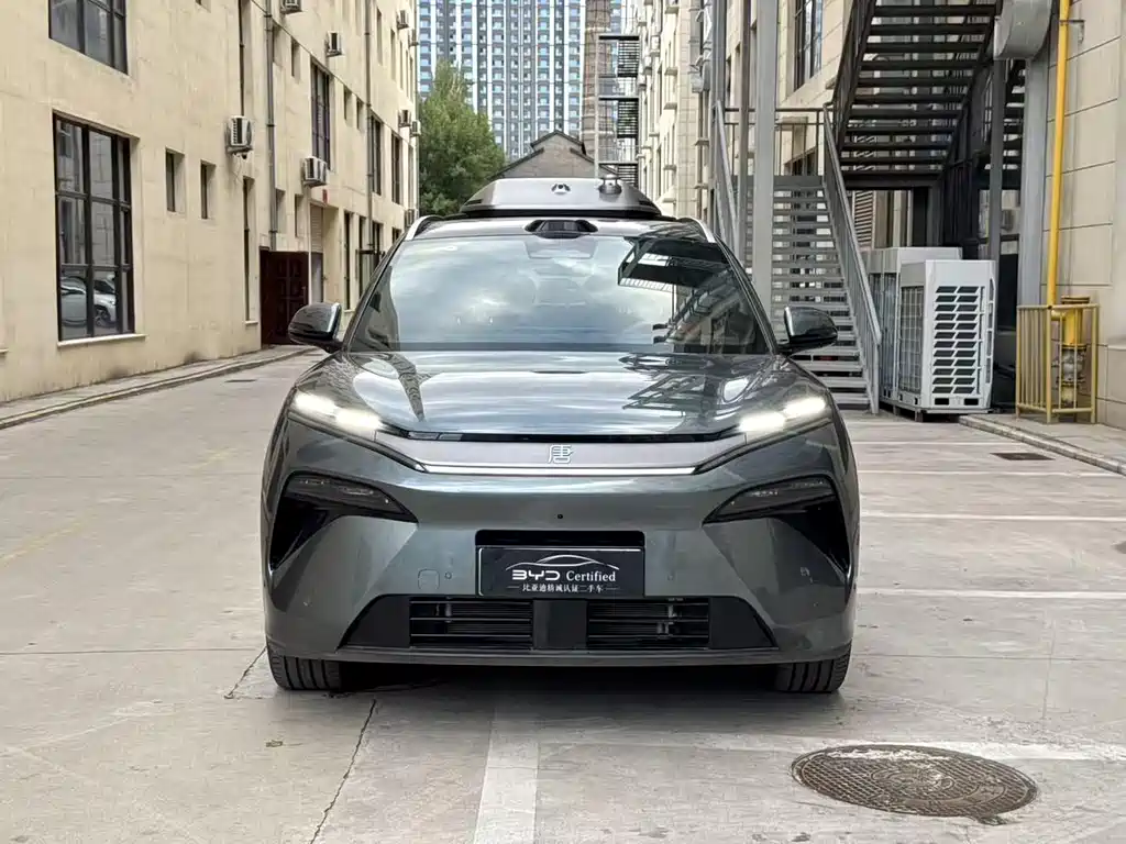 BYD Tang L 2025 — фото 16