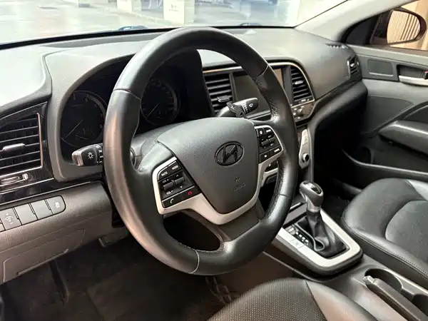 Hyundai Celesta 2018