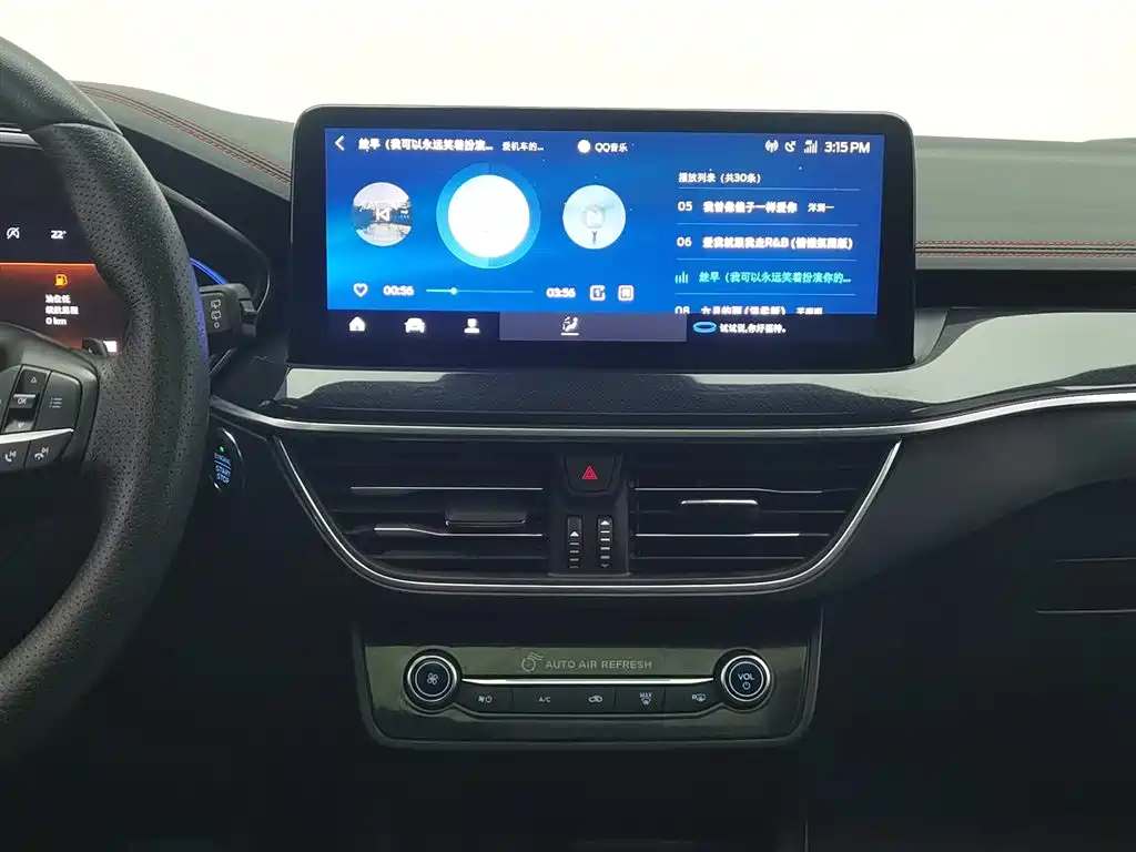 Ford Focus 2021 — фото 12
