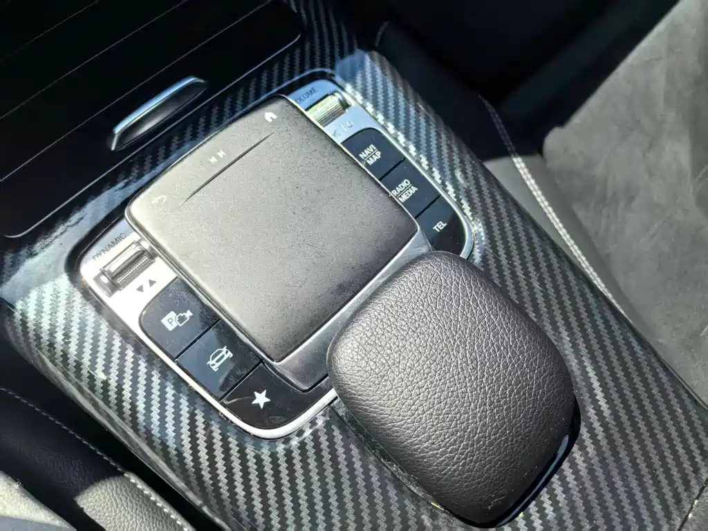 Mercedes-Benz A-Class 2020 — фото 16