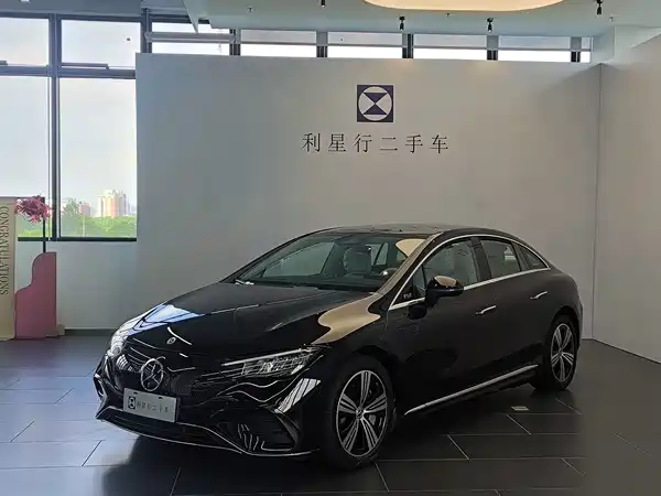 Mercedes-Benz EQE 2025