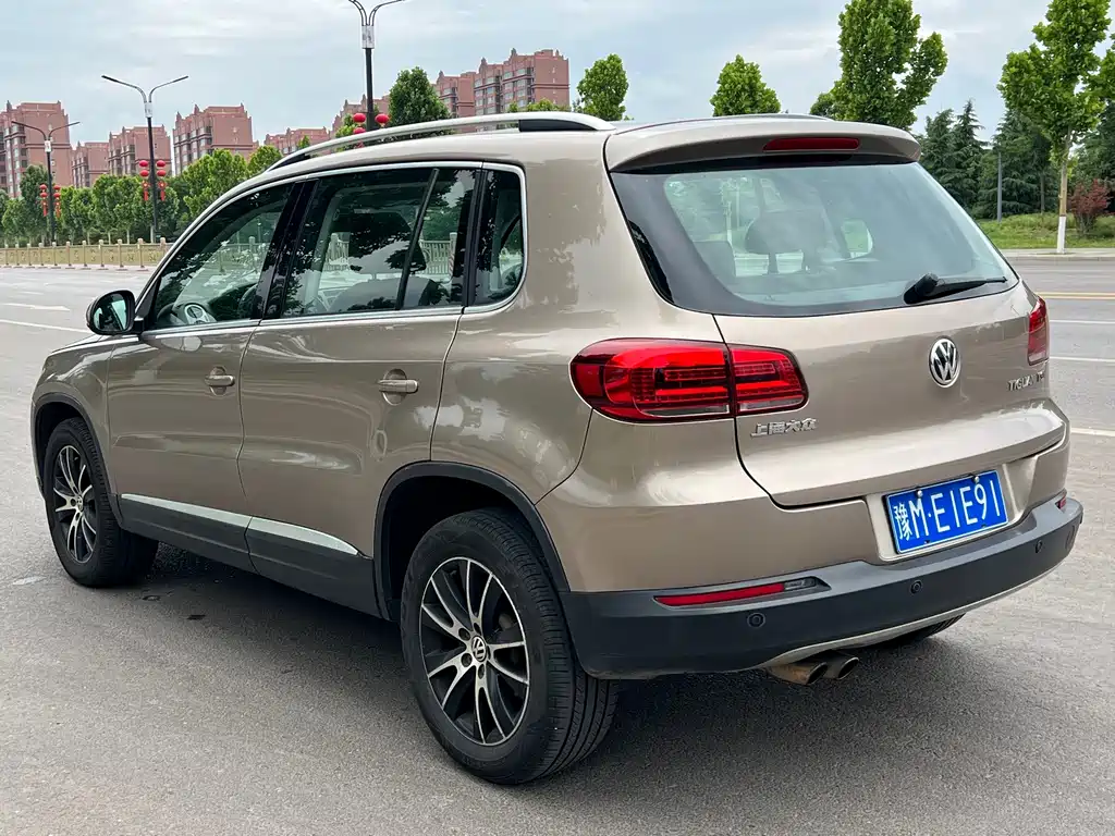 Volkswagen Tiguan 2015 — фото 4