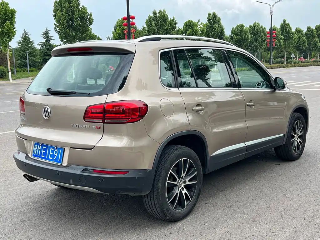 Volkswagen Tiguan 2015 — фото 7