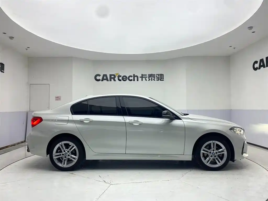 BMW 1 Series 2023