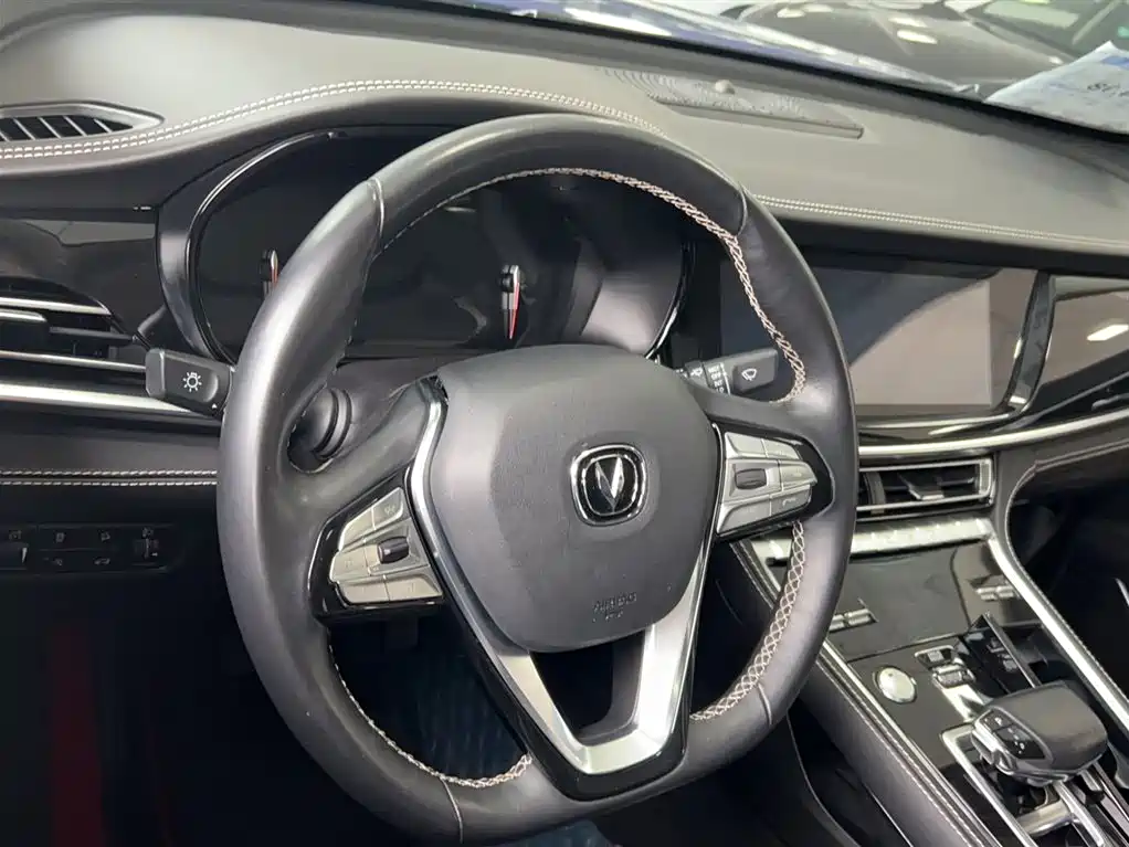 Changan CS85 COUPE 2020 — фото 3