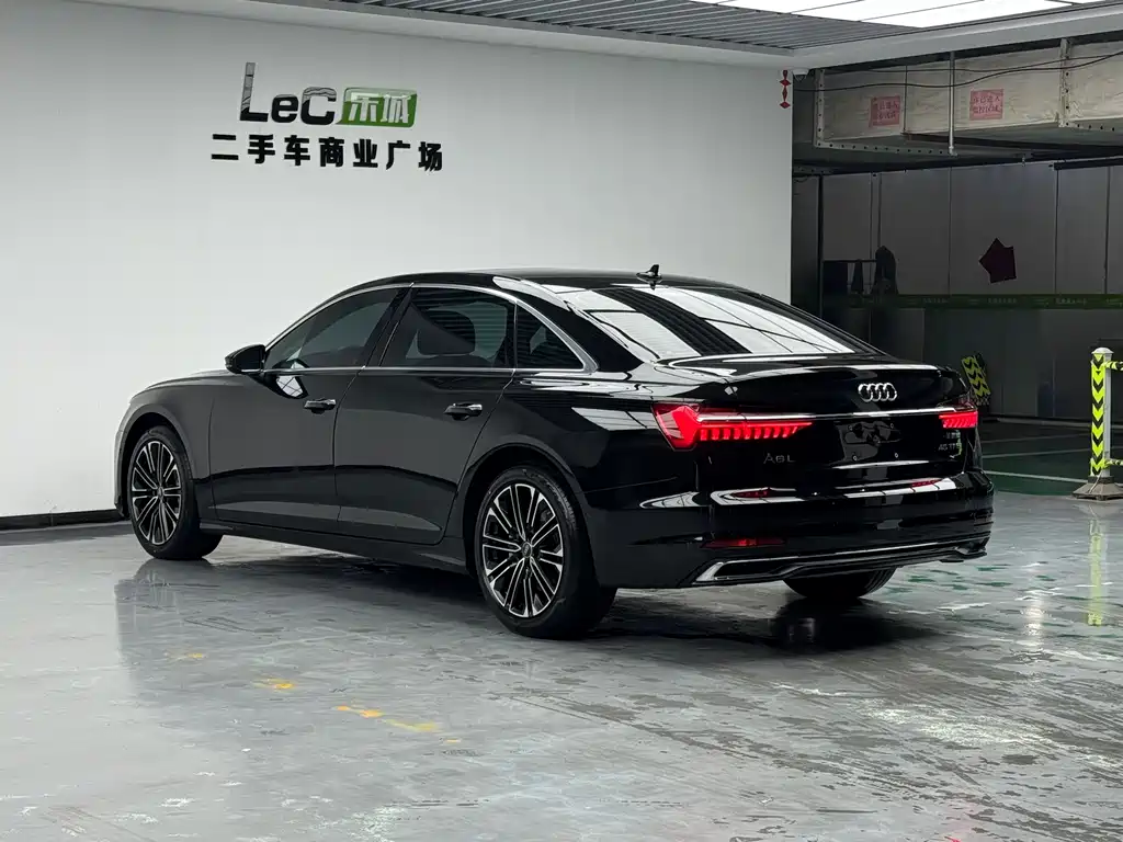 Audi A6L 2023