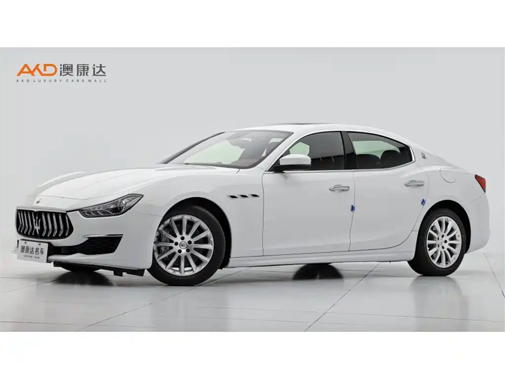 Maserati Ghibli 2022 — фото 1