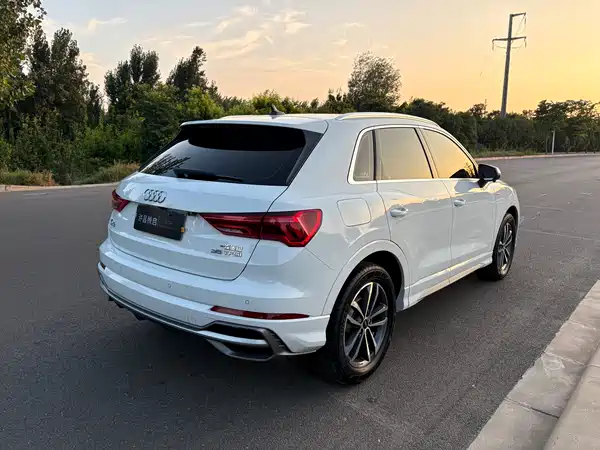 Audi Q3 2022