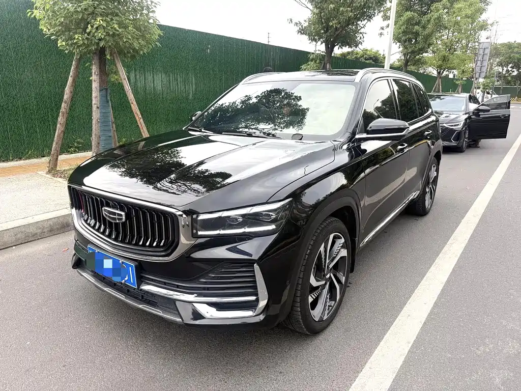 Geely Xingyue L 2022 — фото 1