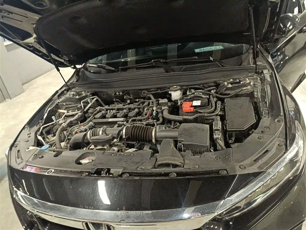 Honda Accord 2021 — фото 16